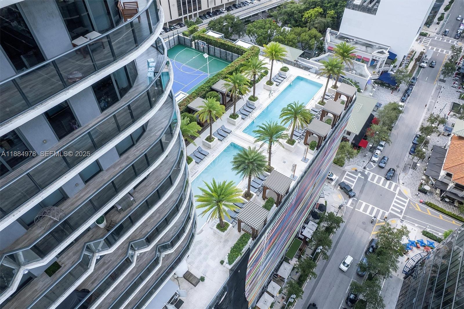801 SMA RESIDENCES CONDO - Residential
