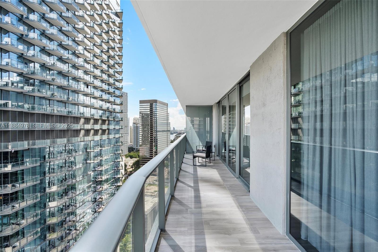 801 SMA RESIDENCES CONDO - Residential