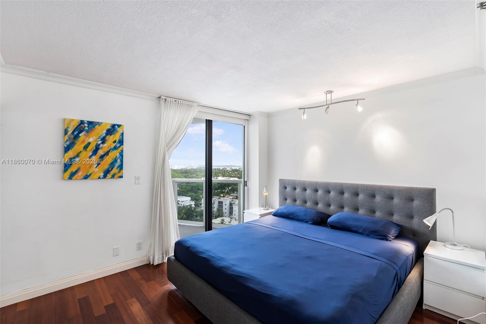 THE RIVIERA CONDO - Residential