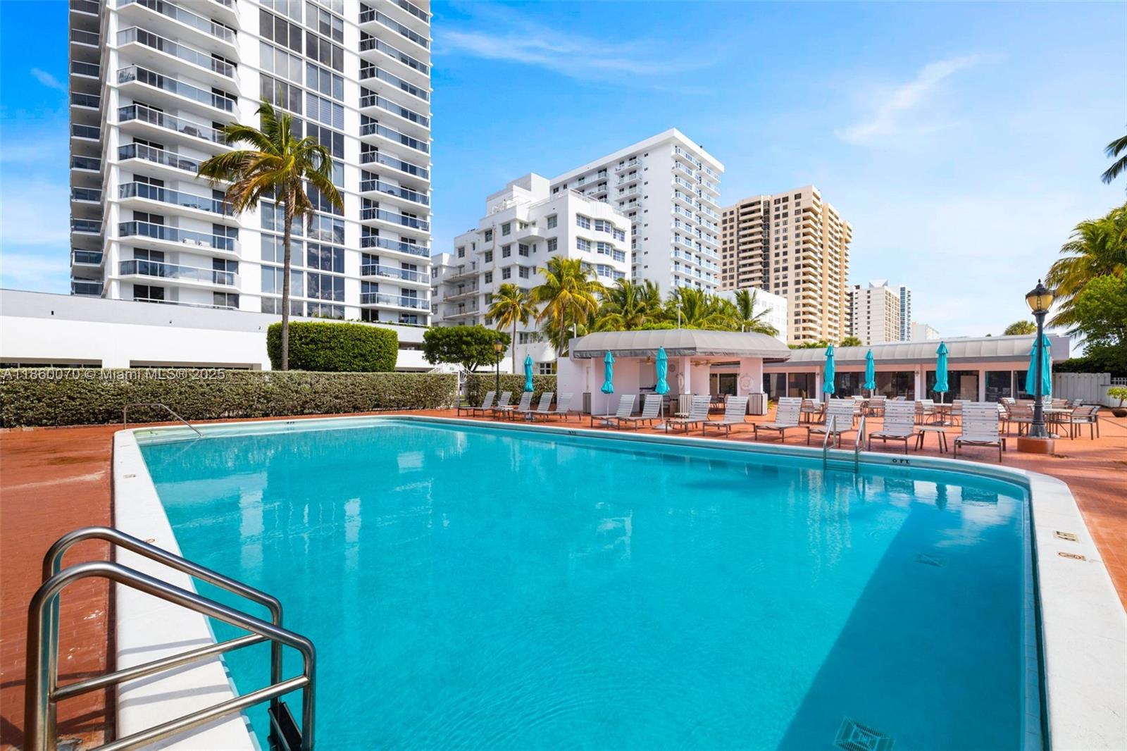 THE RIVIERA CONDO - Residential