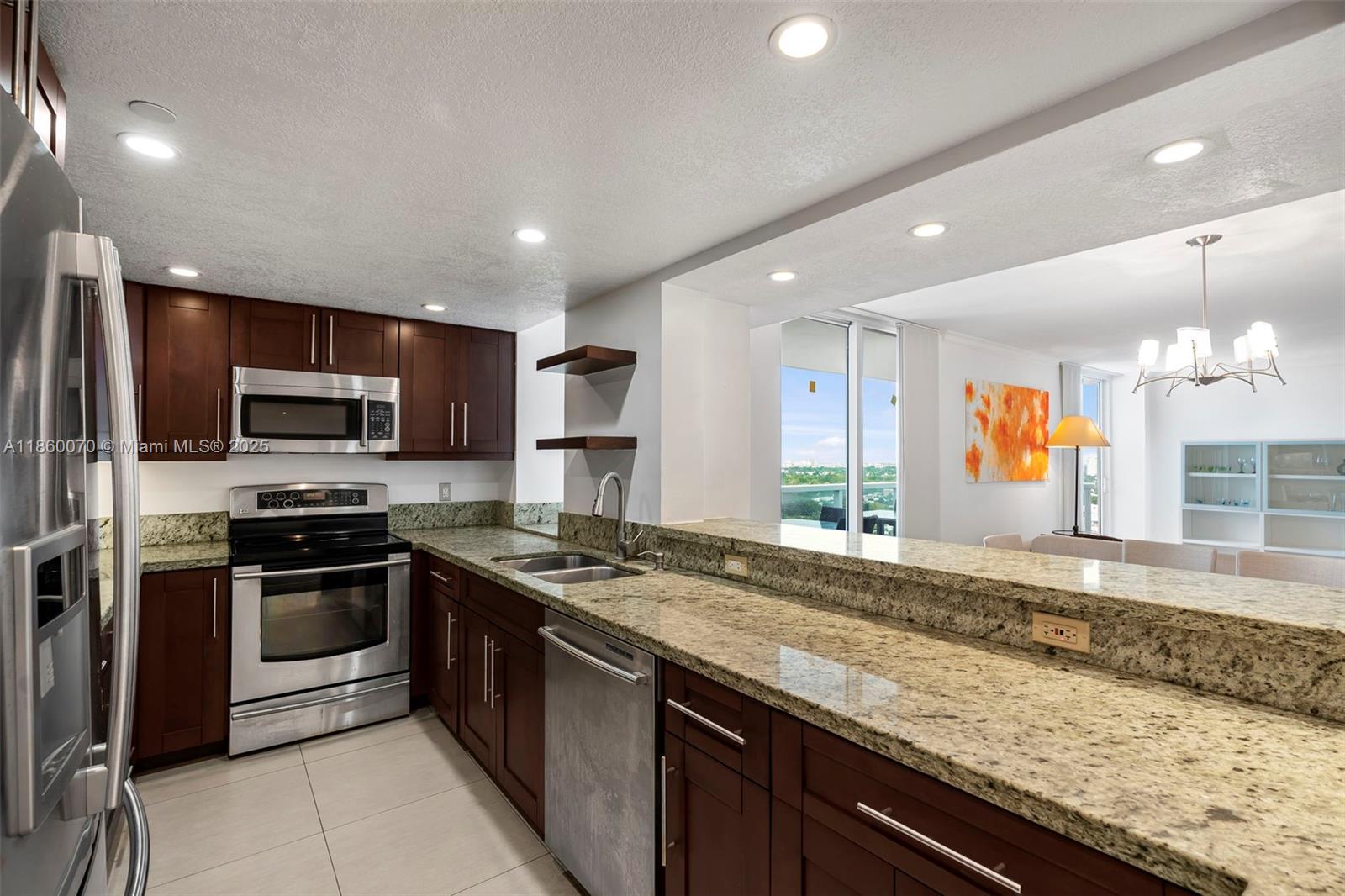 THE RIVIERA CONDO - Residential