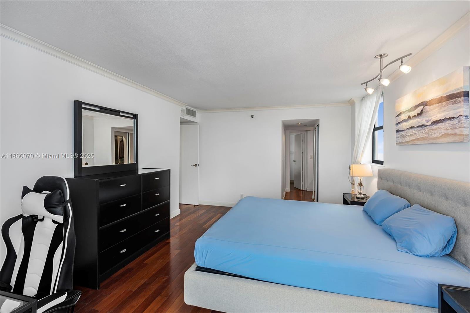 THE RIVIERA CONDO - Residential