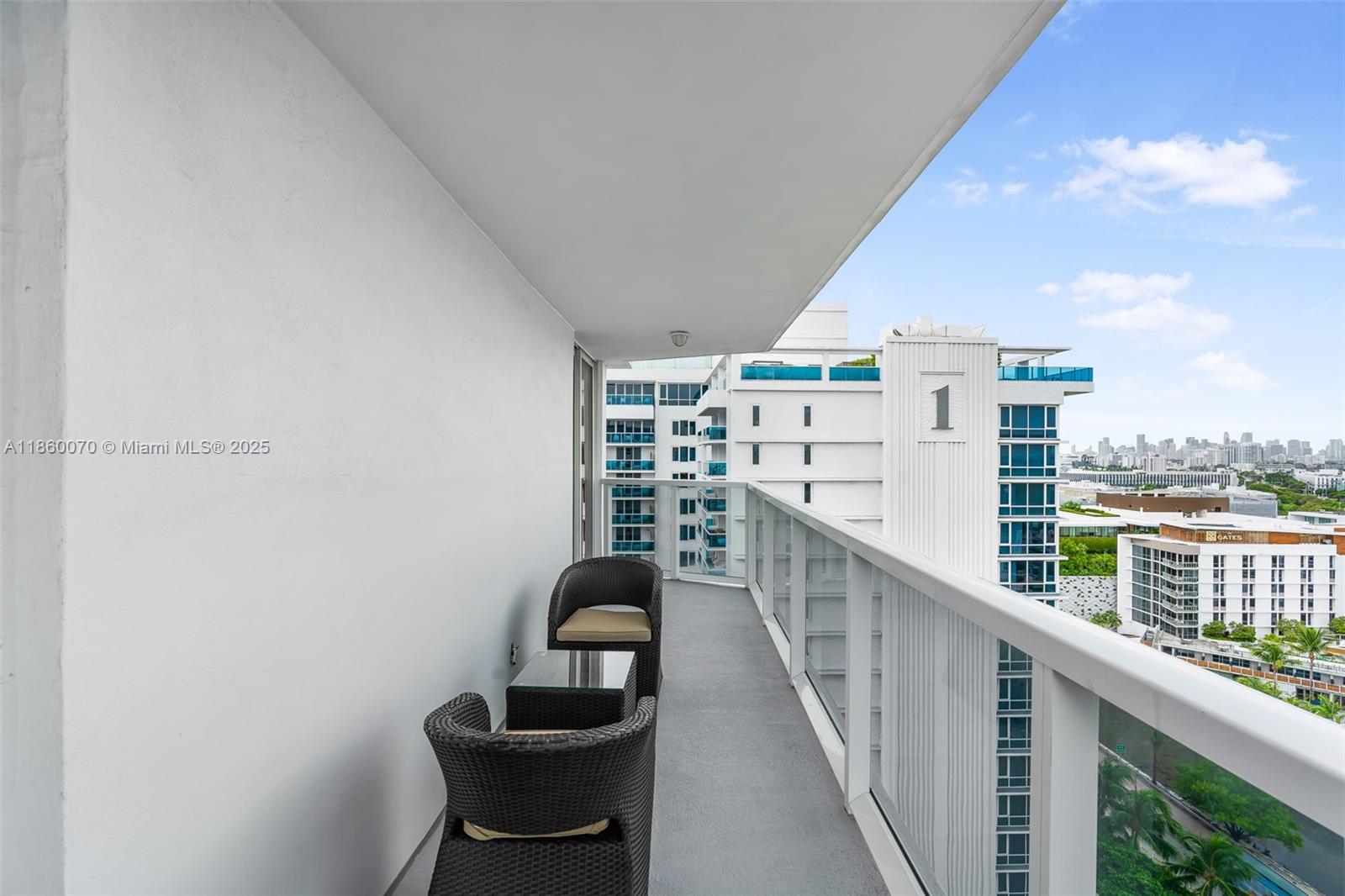THE RIVIERA CONDO - Residential