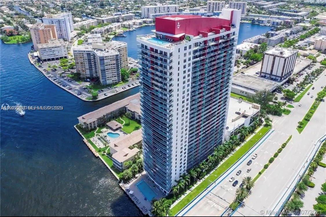 BEACHWALK CONDOMINIUM - Residential
