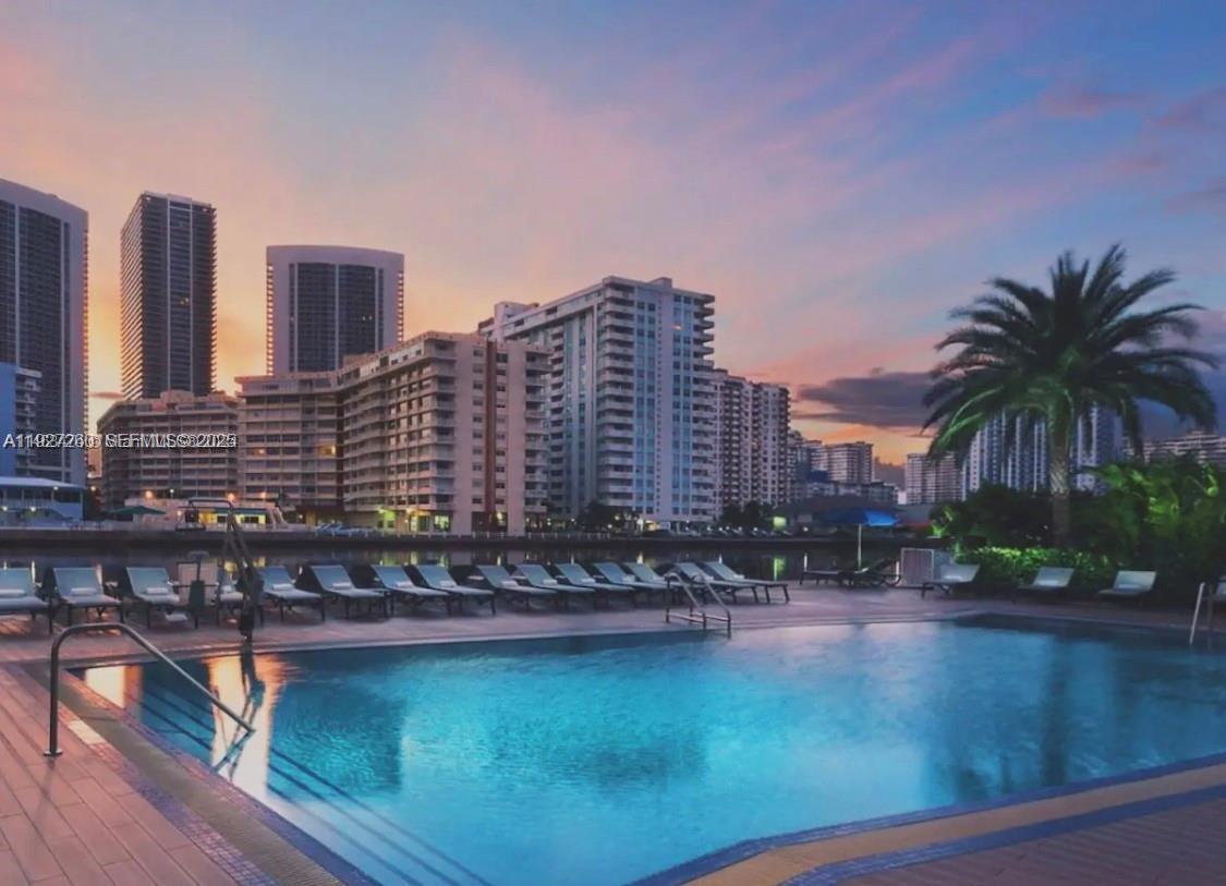 BEACHWALK CONDOMINIUM - Residential