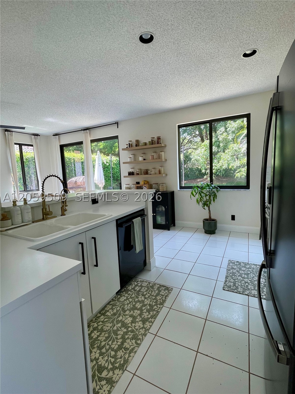 SECTOR 2-PARCELS 1 2 3 4 - Residential