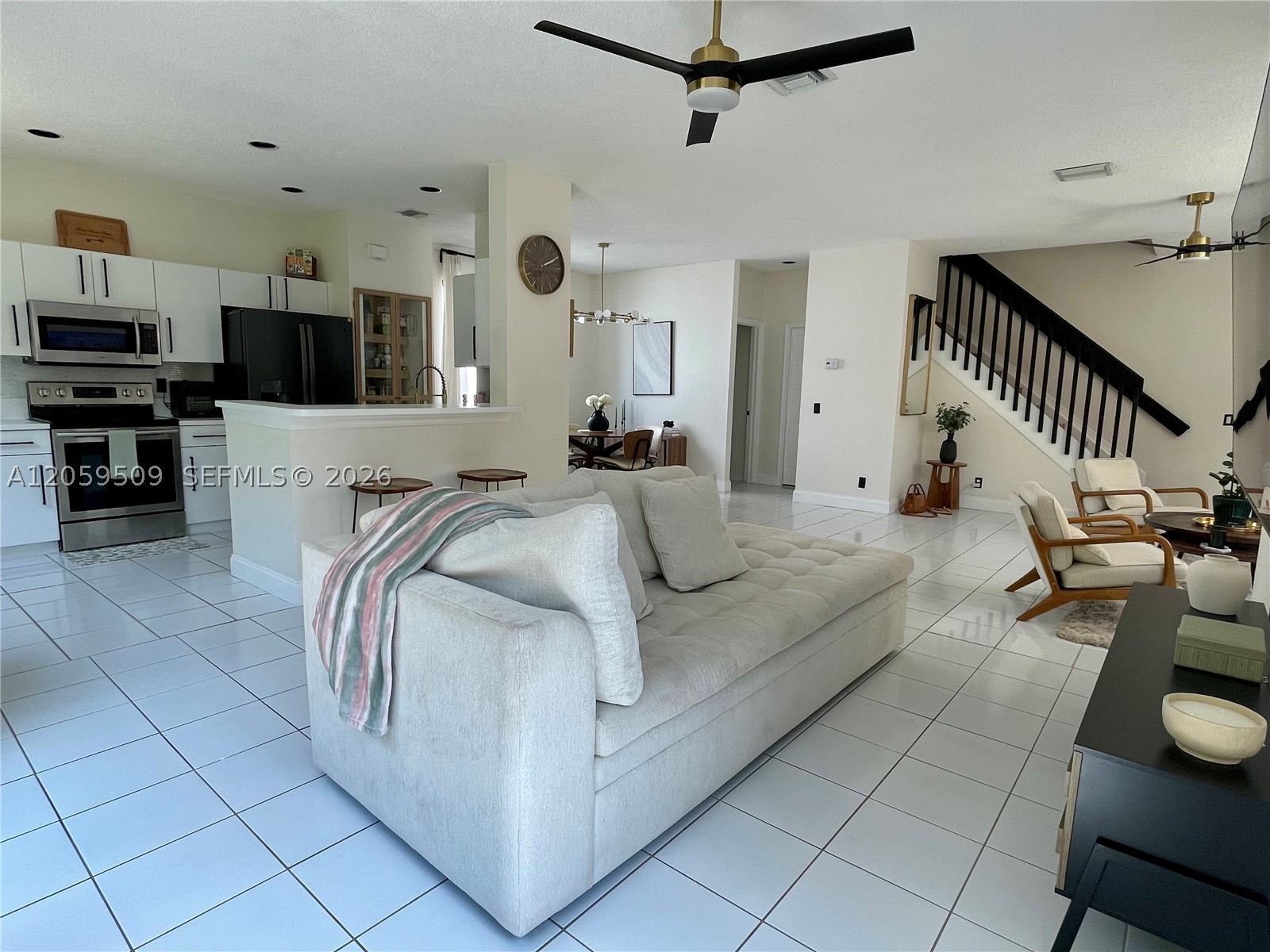 SECTOR 2-PARCELS 1 2 3 4 - Residential