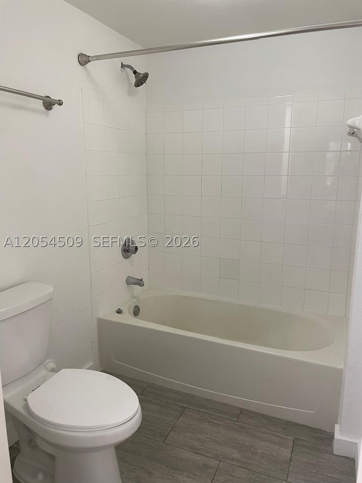 AVENTINE AT MIRAMAR CONDO - Residential Lease