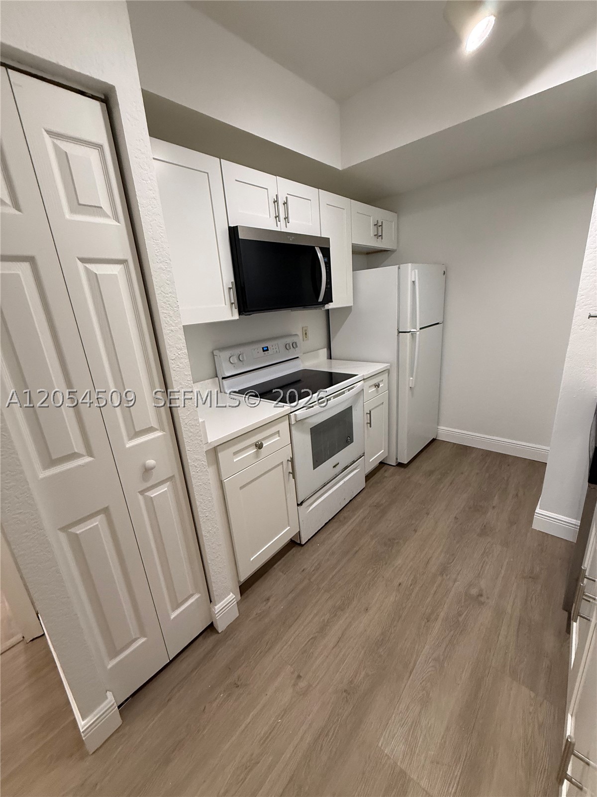 AVENTINE AT MIRAMAR CONDO - Residential Lease
