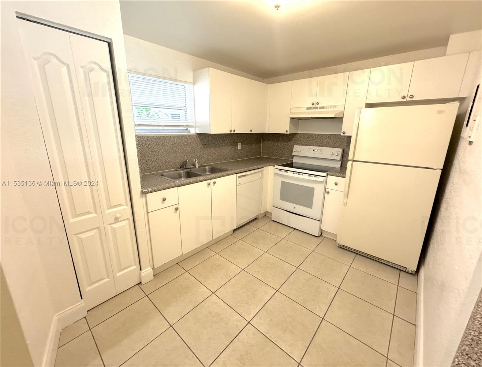 SPRINGCREST CONDO - Residential