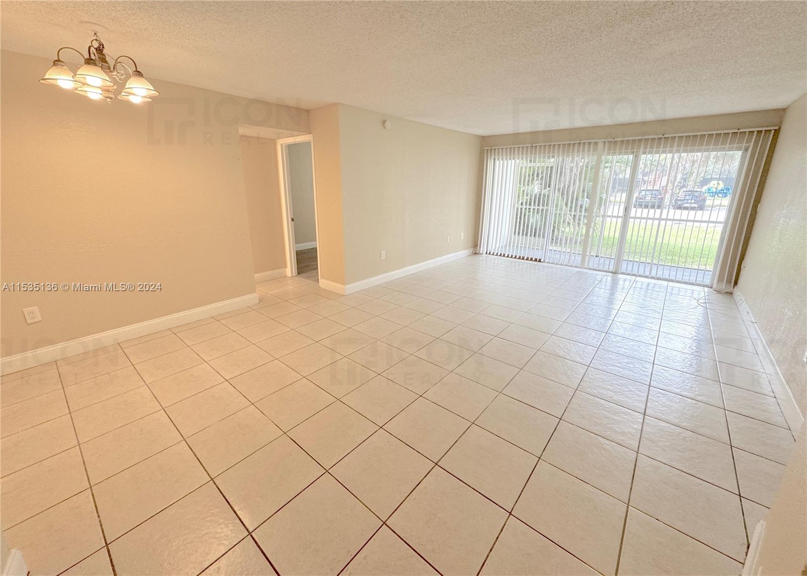 SPRINGCREST CONDO - Residential