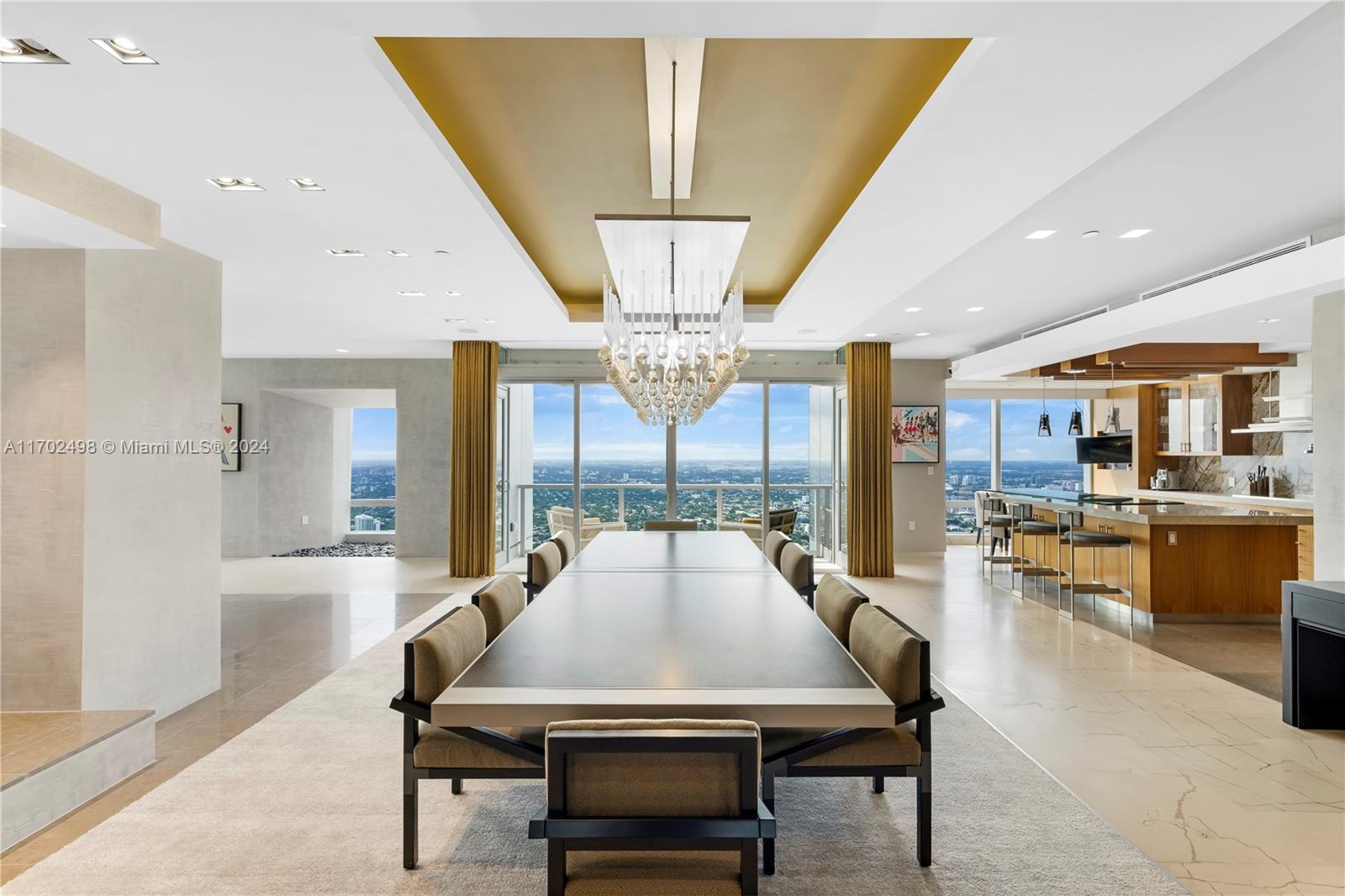 Four Seasons Residences - Residential