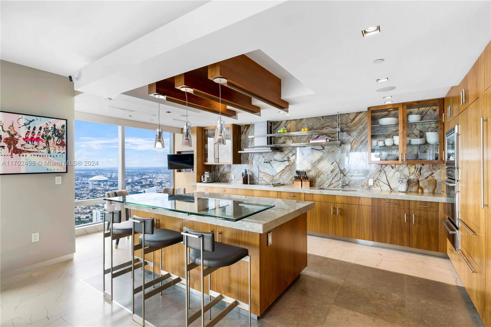 Four Seasons Residences - Residential