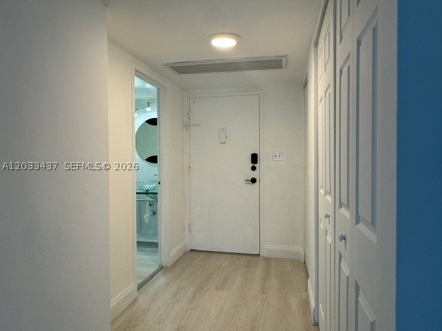 THE CARRIAGE HOUSE CONDO - Residential