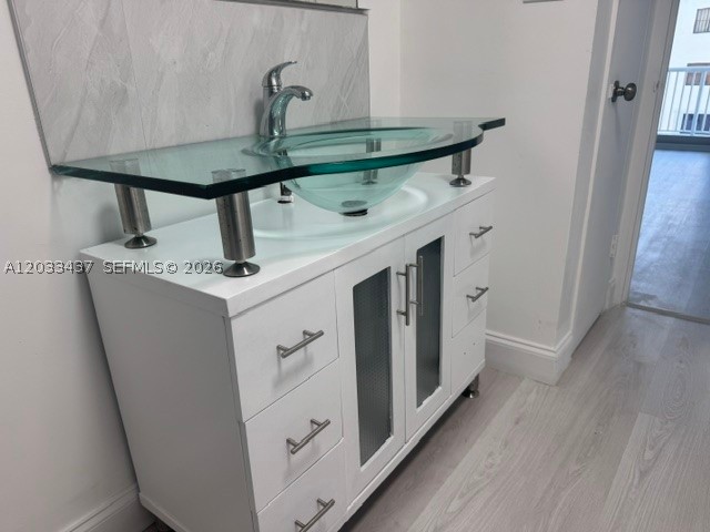THE CARRIAGE HOUSE CONDO - Residential