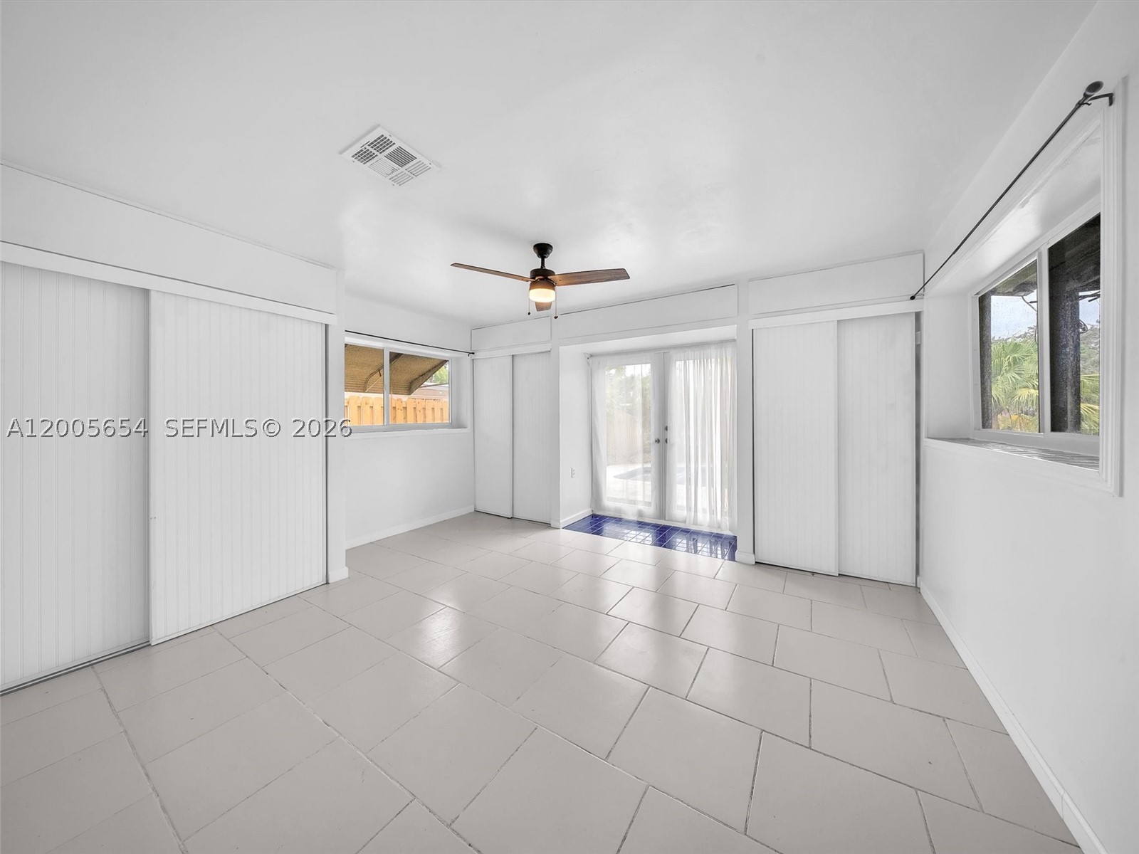 CORAL HEIGHTS SEC 2 - Residential
