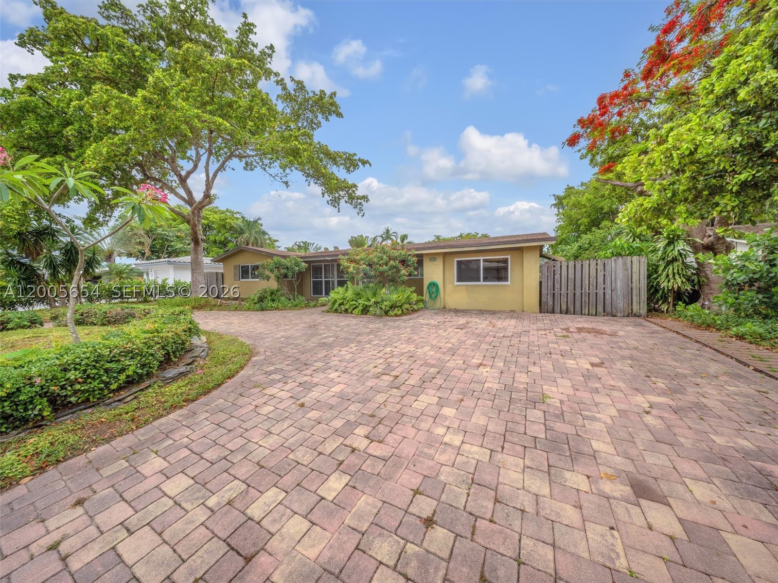 CORAL HEIGHTS SEC 2 - Residential