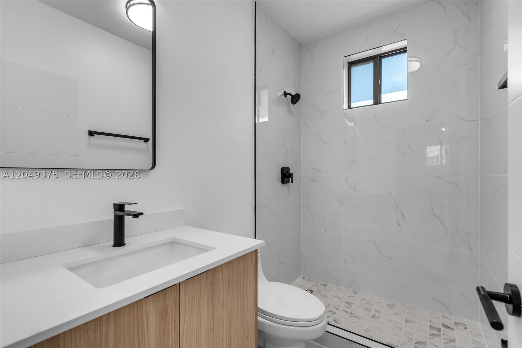 ORANGE RIDGE - Residential Lease