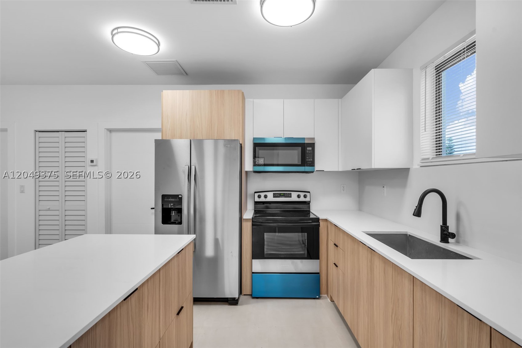 ORANGE RIDGE - Residential Lease