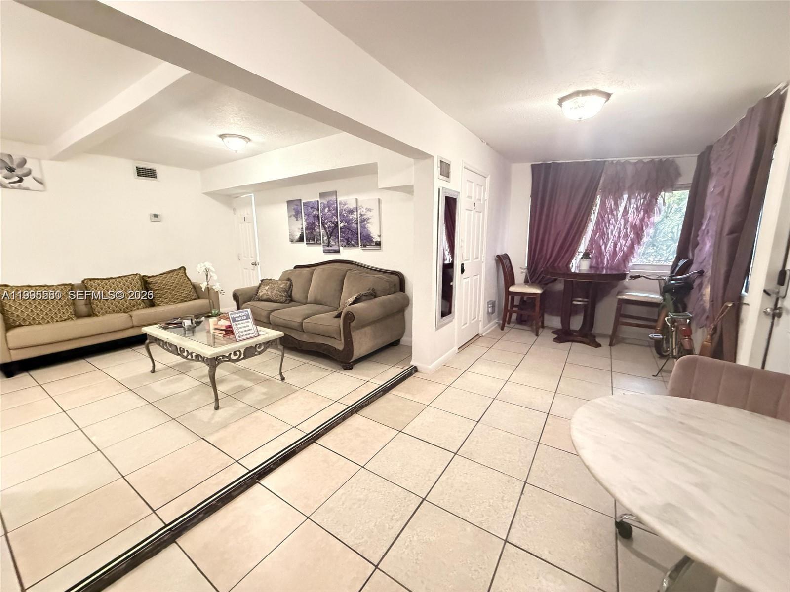 TOWN OF MODELO (DANIA) B- - Residential