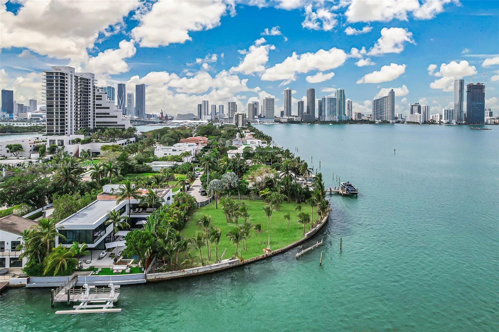 BISCAYNE ISL - Land