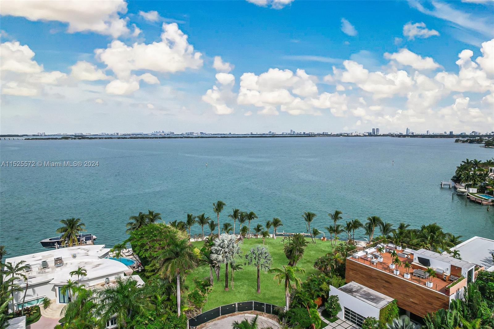 BISCAYNE ISL - Land