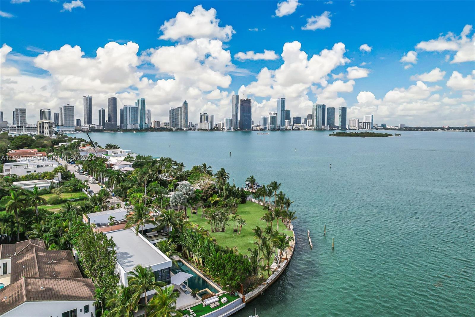BISCAYNE ISL - Land