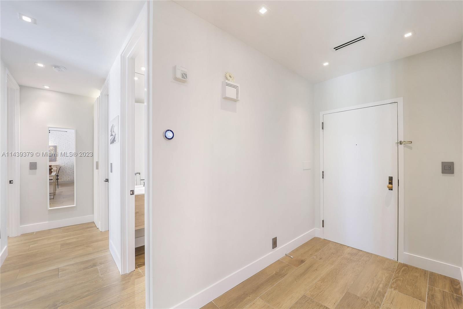 THE EMERALDBAY - Residential Lease