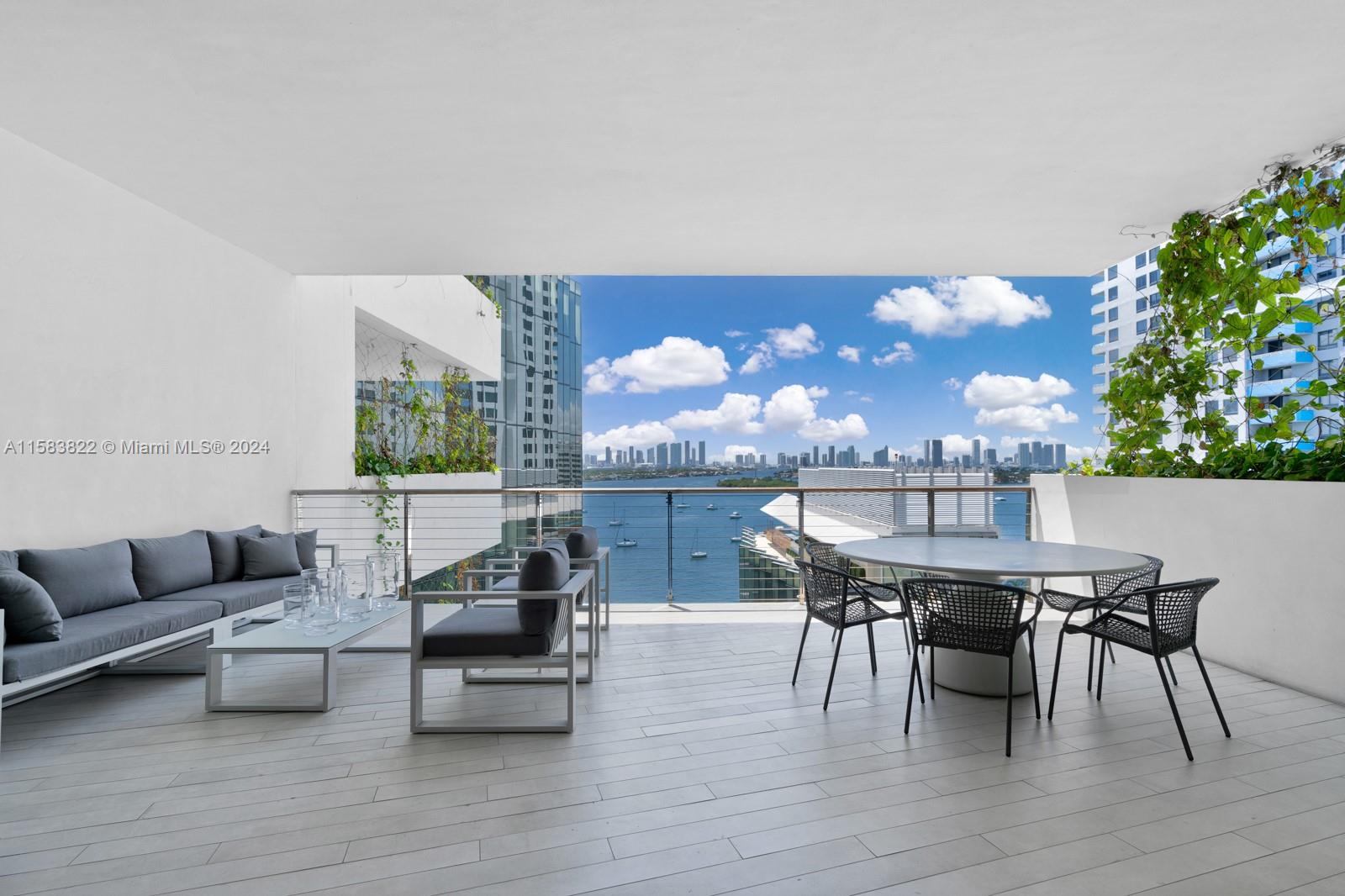 Monad Terrace - Residential