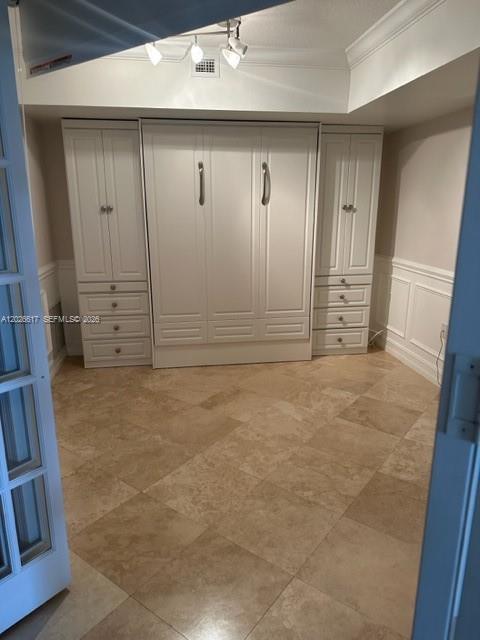 VUE CONDO - Residential Lease