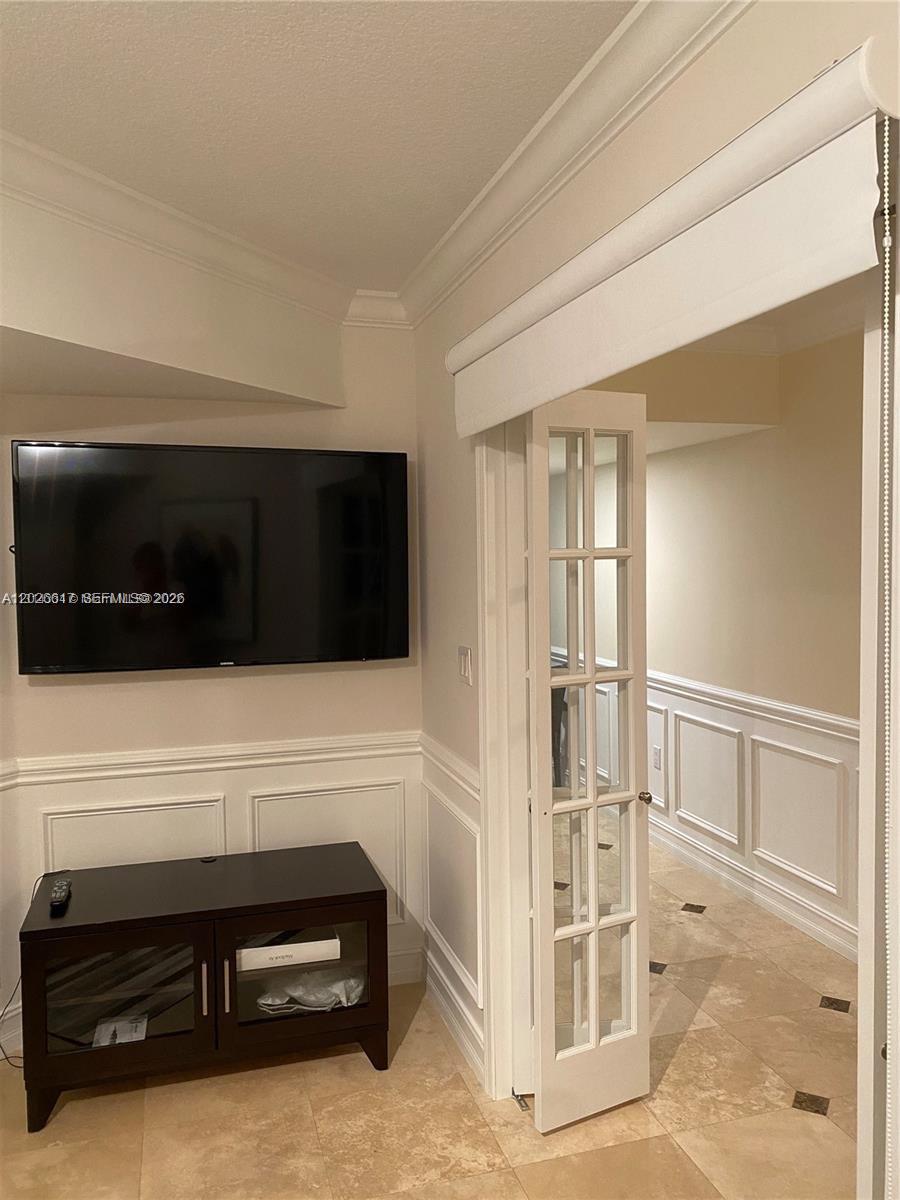 VUE CONDO - Residential Lease