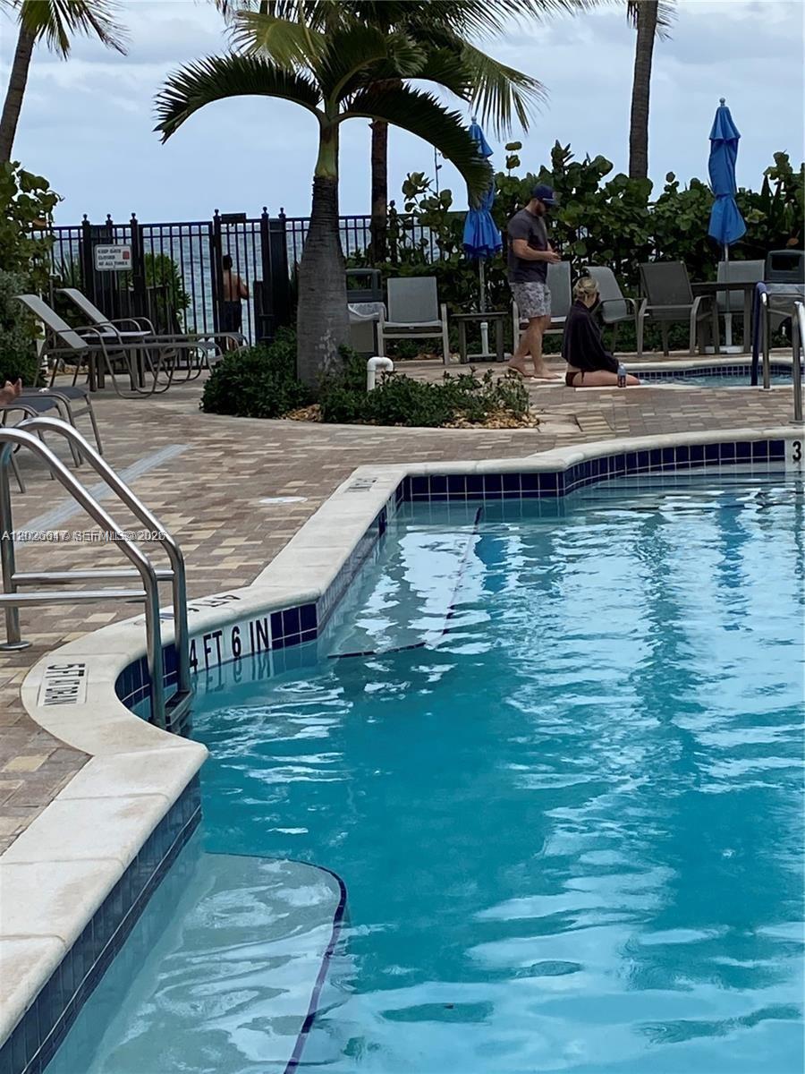 VUE CONDO - Residential Lease