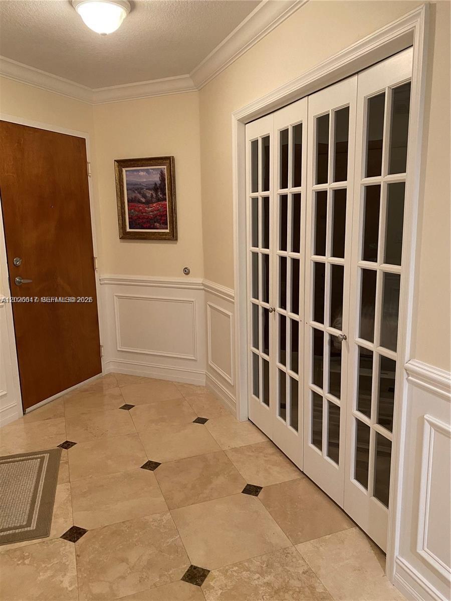 VUE CONDO - Residential Lease