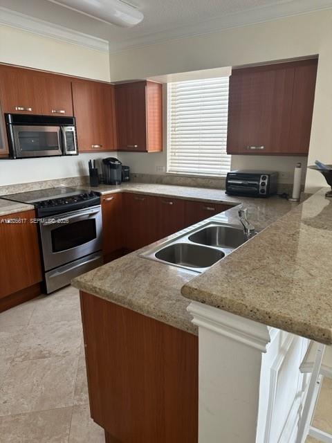 VUE CONDO - Residential Lease