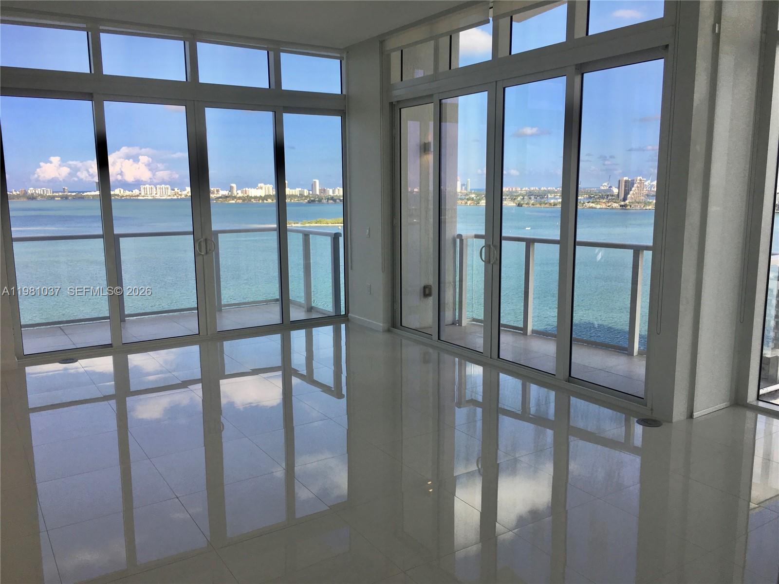THE CRIMSON CONDO - Residential Lease