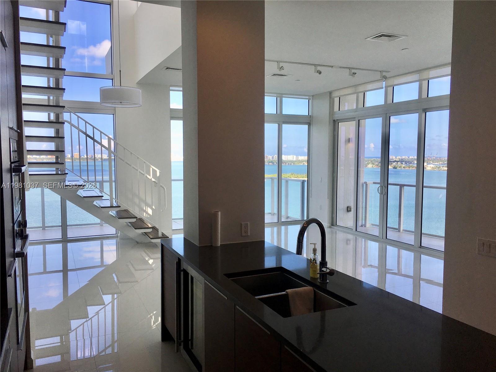 THE CRIMSON CONDO - Residential Lease