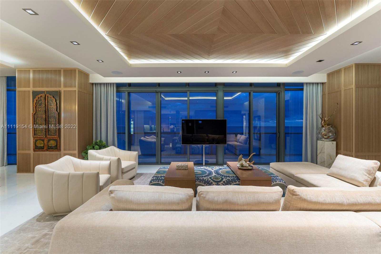 2201 COLLINS AVE CONDO - Residential