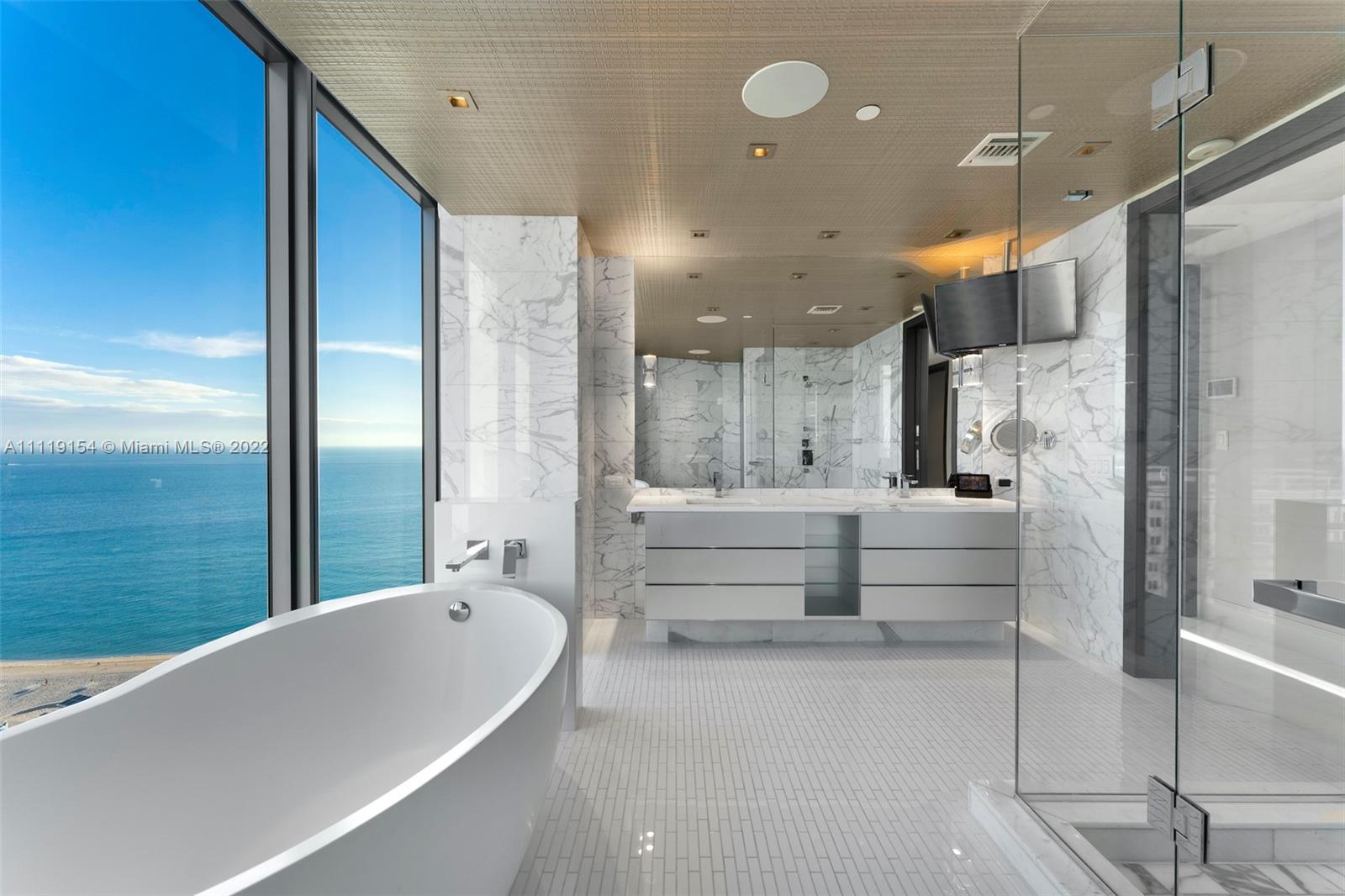2201 COLLINS AVE CONDO - Residential