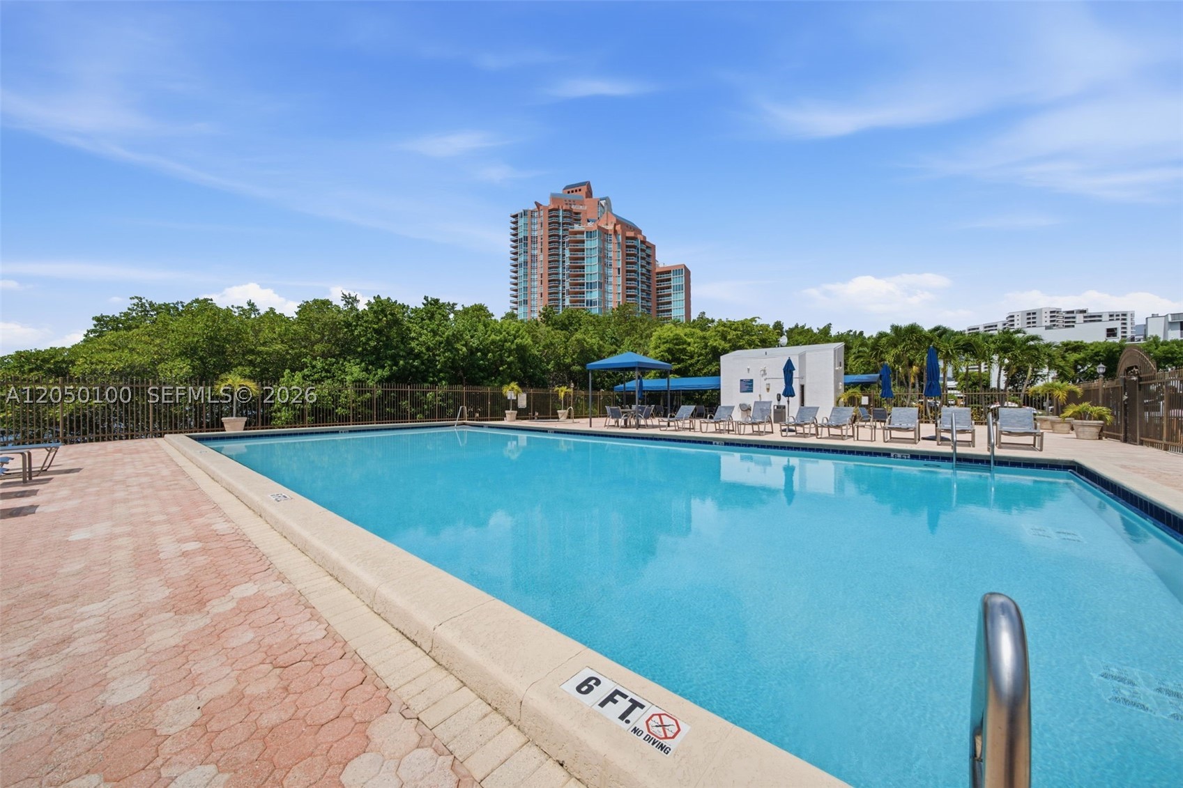 SOUTHVIEW AT AVENTURA CON - Residential