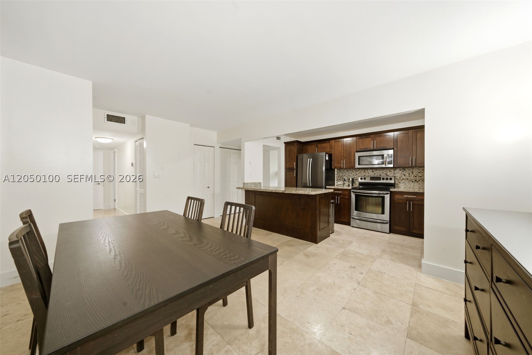 SOUTHVIEW AT AVENTURA CON - Residential