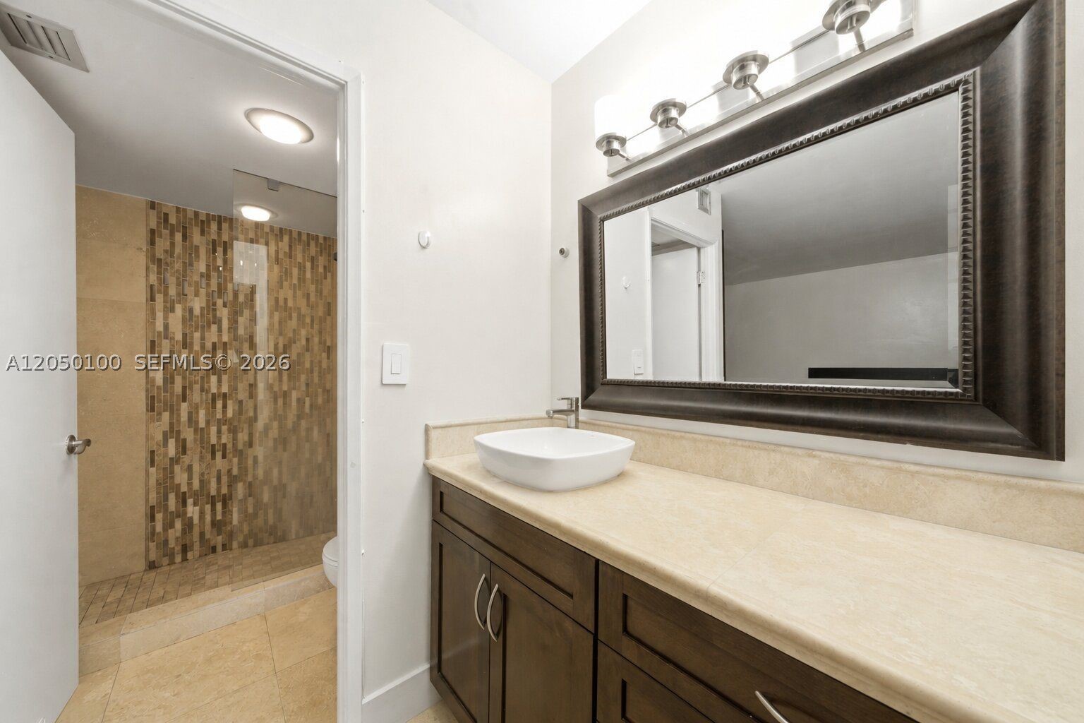 SOUTHVIEW AT AVENTURA CON - Residential