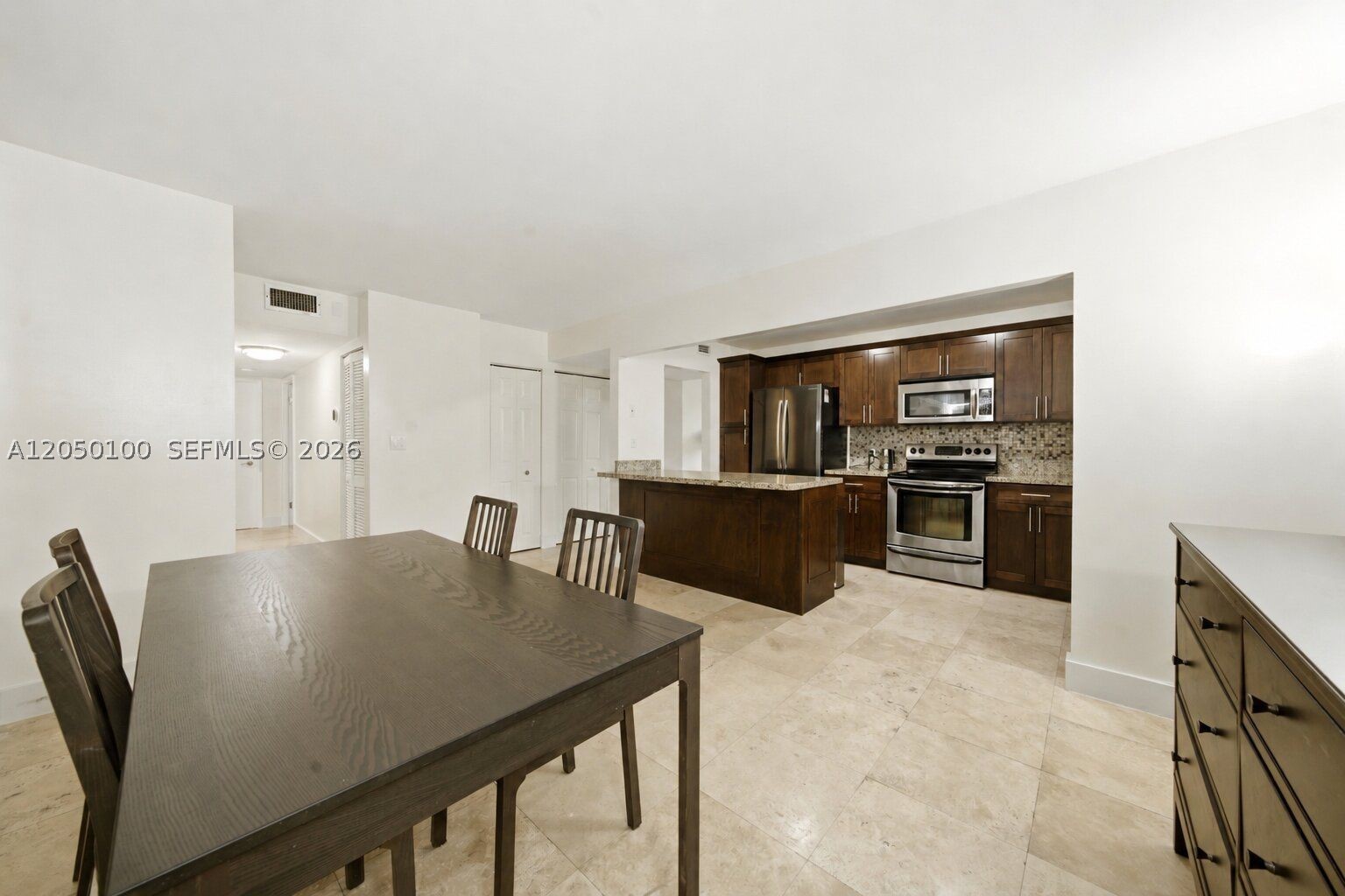 SOUTHVIEW AT AVENTURA CON - Residential