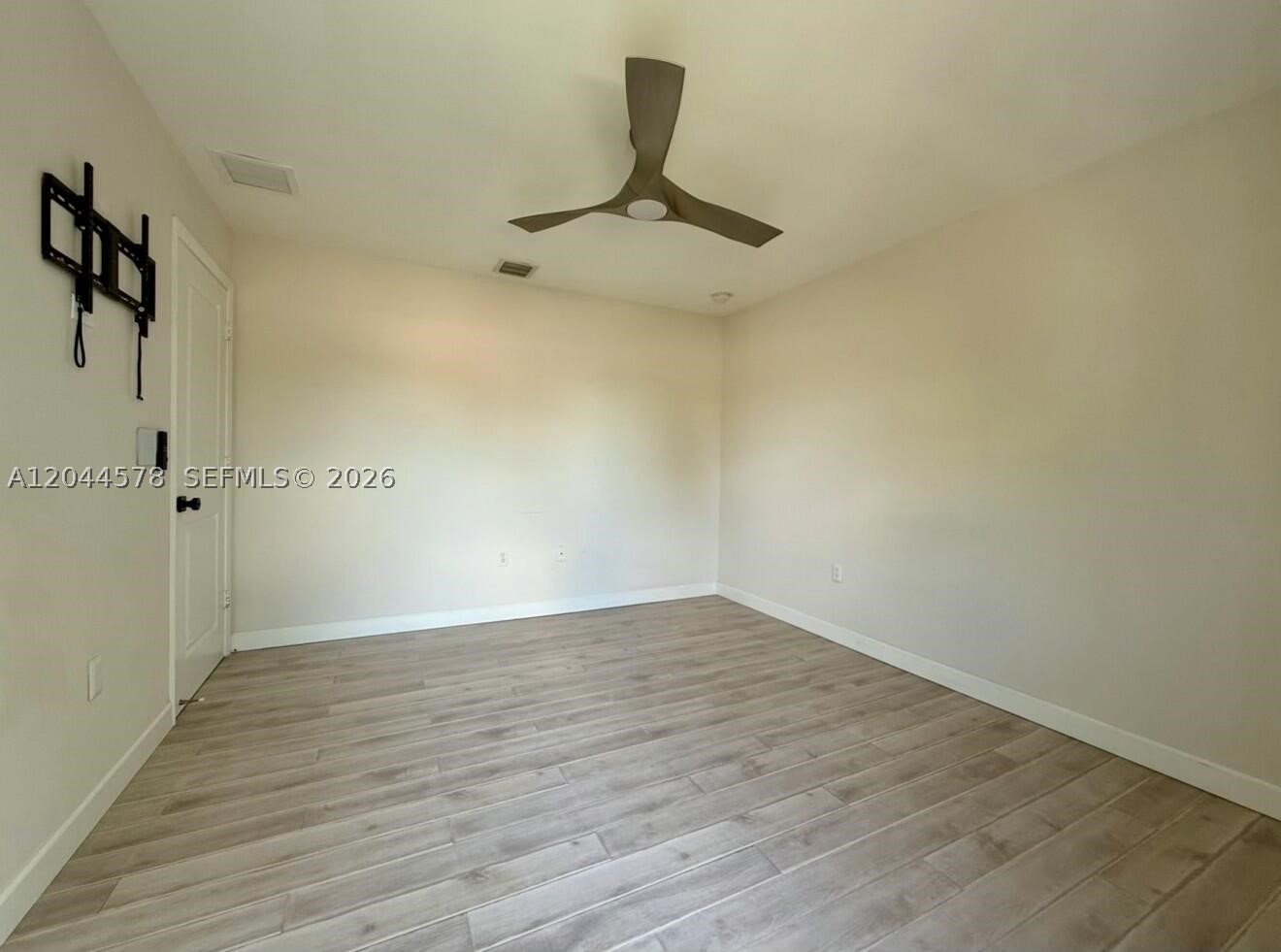 PROGRESSO - Residential Lease