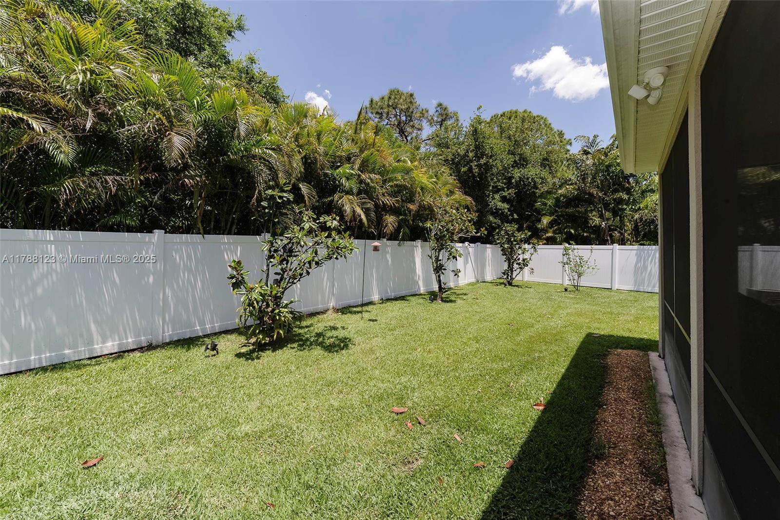 SEBASTIAN RIVER LANDING P - Residential