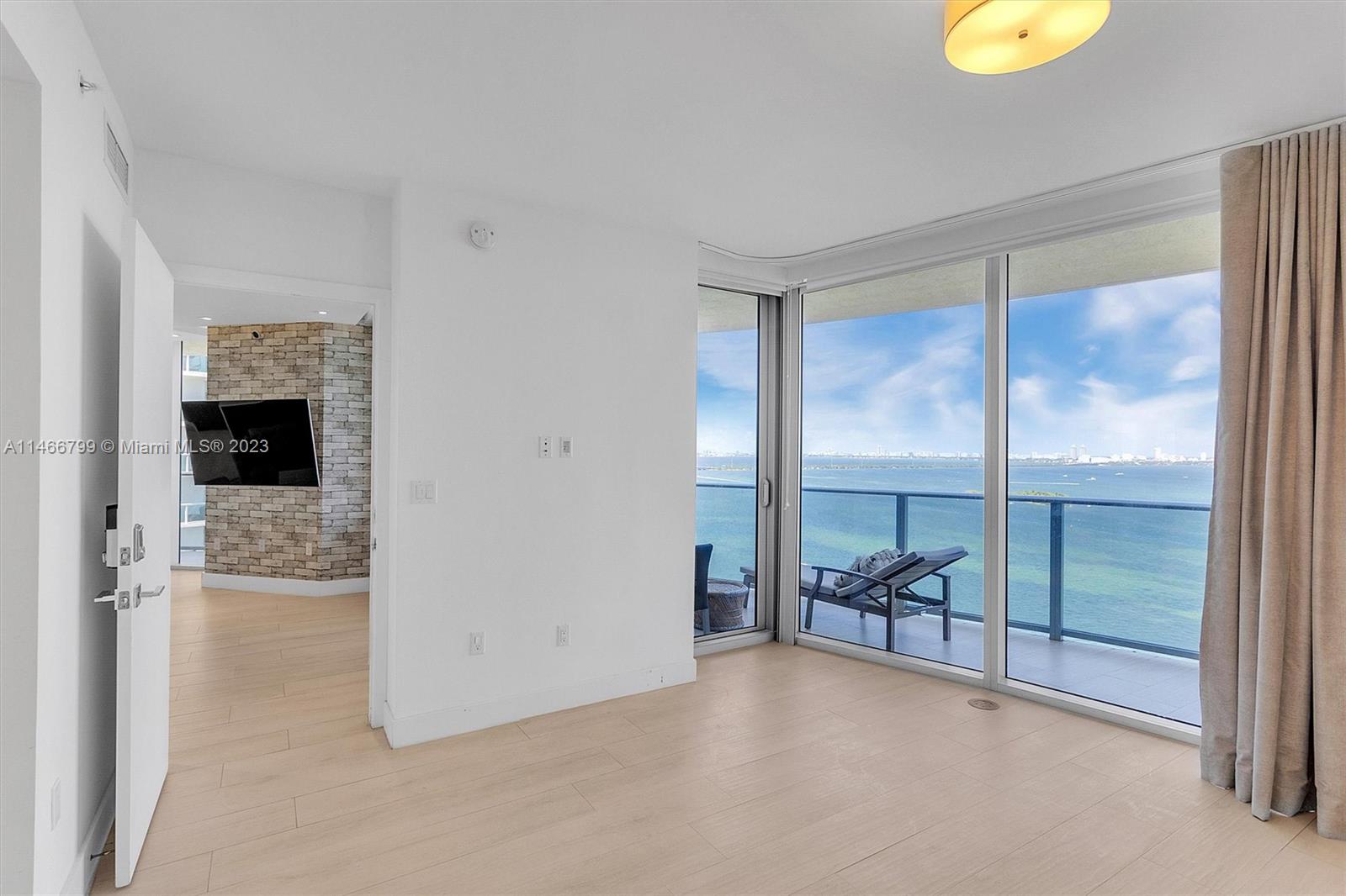 ARIA ON THE BAY CONDO - Residential Lease