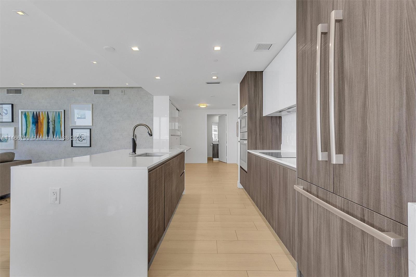 ARIA ON THE BAY CONDO - Residential Lease
