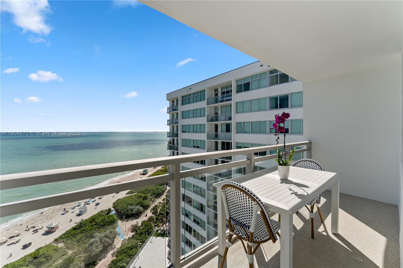 BURLEIGH HOUSE CONDO - Residential