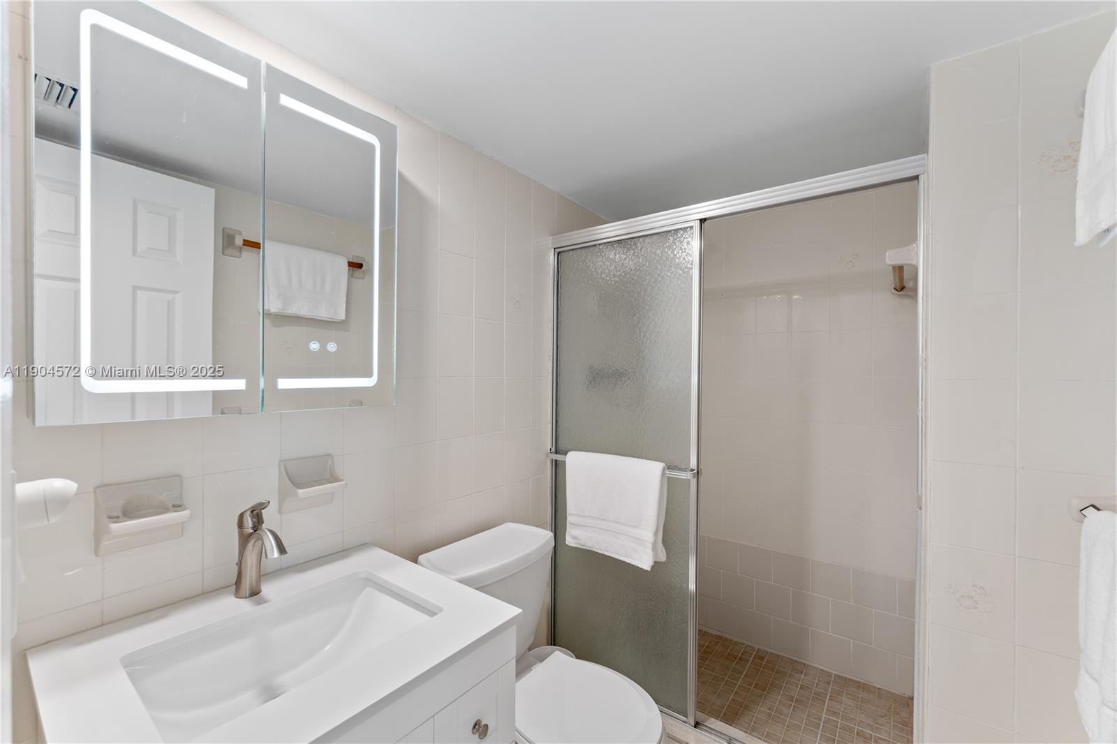 BURLEIGH HOUSE CONDO - Residential