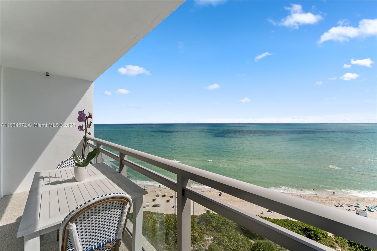 BURLEIGH HOUSE CONDO - Residential