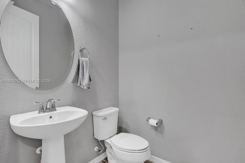HILLCREST COUNTRY CLUB SO - Residential